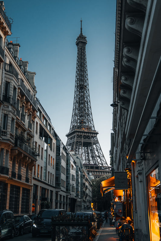 Evenings under the Eiffel